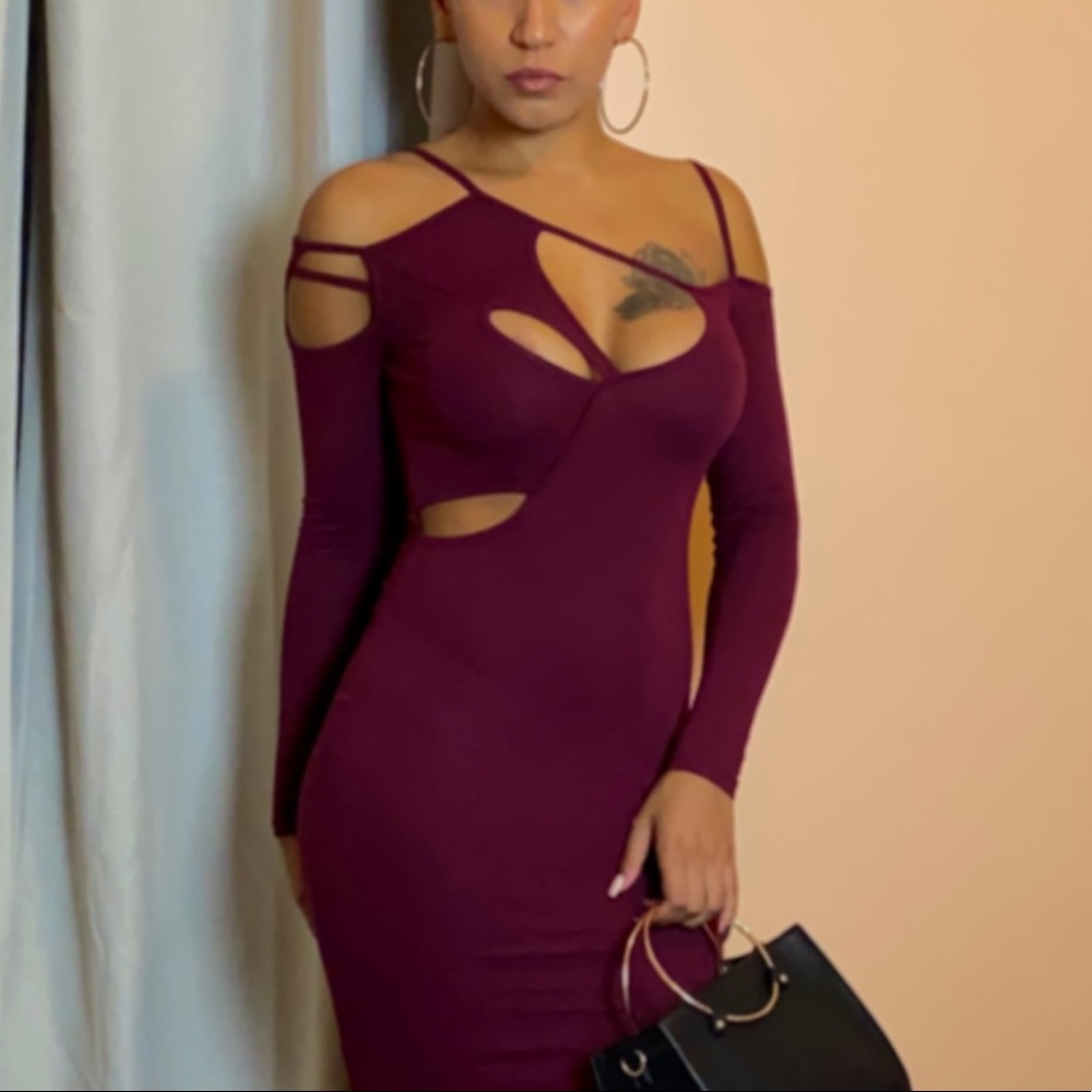 Burgundy Long Sleeve Midi Dress - Small